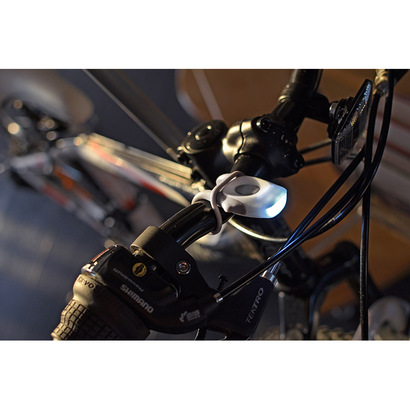 Lampka rowerowa COUTI przednia (białe diody) 6934b7fa041fd.jpg