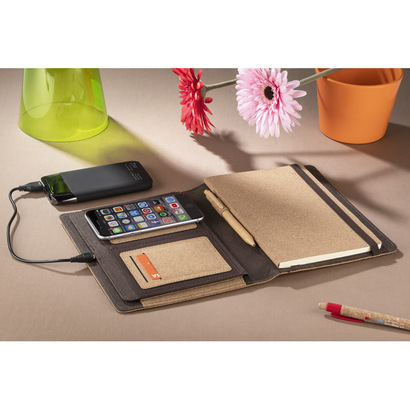 Teczka z ładowarką indukcyjną CHARCO 6934bdaa0629d.jpg