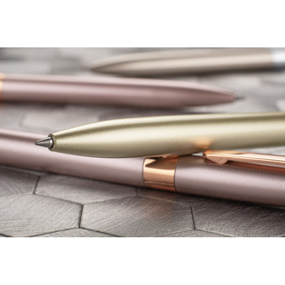 Długopis żelowy GELLE czarny wkład 698676962ac6f.jpg