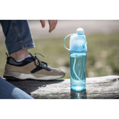 Bidon ze zraszaczem SPRAY 600 ml niebieski