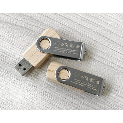 Pendrive reklamowy z nadrukiem. Jak wykorzystać w promocji?