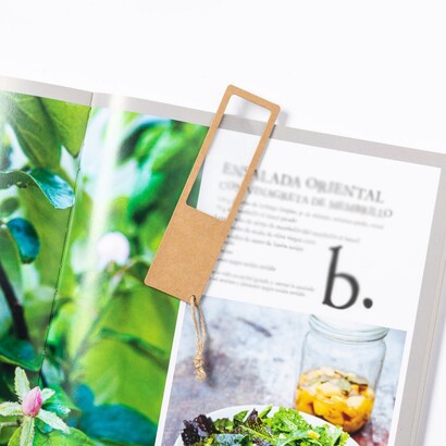 Lupa z kartonu z recyklingu 654b812e16501.jpg